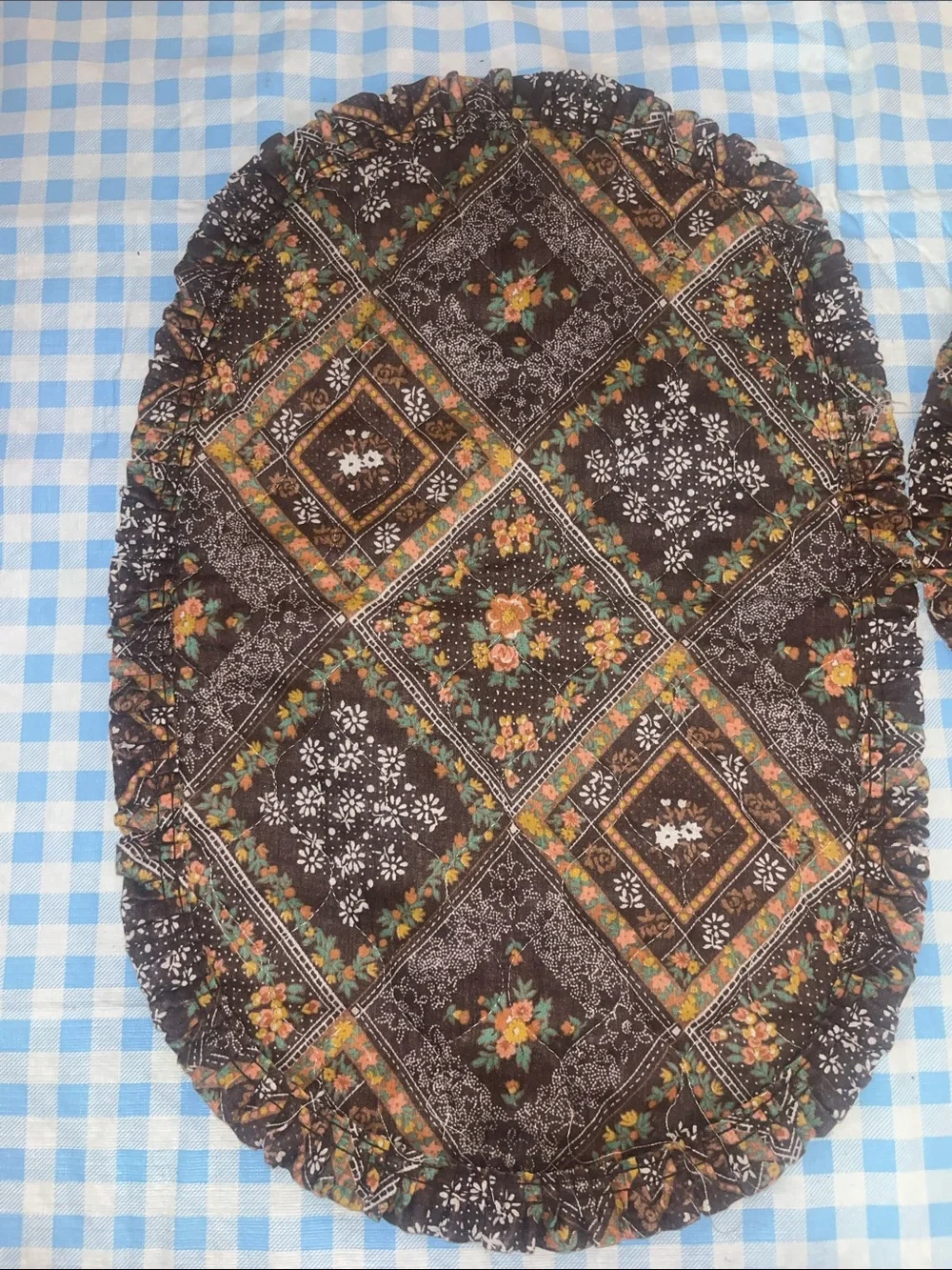 4 Brown Floral Quilted Oval placemats with Ruffle vintage